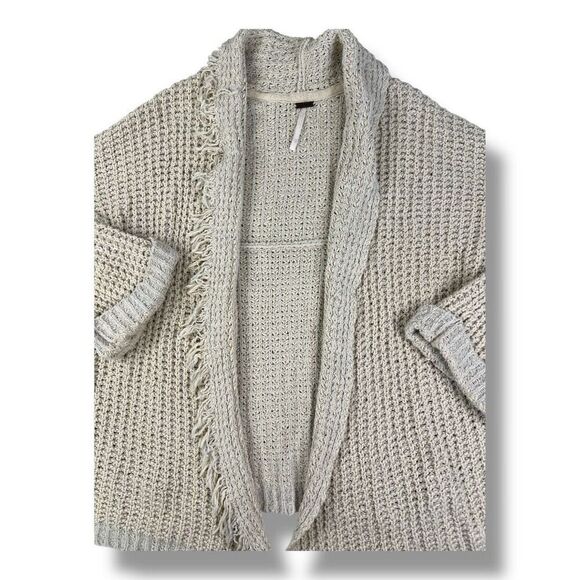 Free People I’ll Be Around Oversized Open Front Fringe Cardigan Size Extra Small - Picture 5 of 5